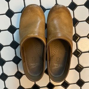 Gently worn Dansko clogs